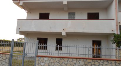 Country home 6 rooms of 130 m² in - (87030)