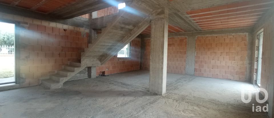 Rustico 6 locali di 130 m² in - (87030)