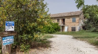 Country house 6 rooms of 180 m² in Filottrano (60024)