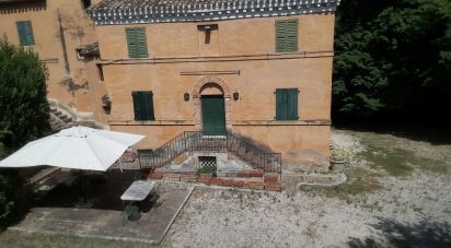 Villa storica 27 locali di 450 m² in Fermo (63900)