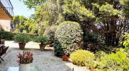 Villa storica 27 locali di 450 m² in Fermo (63900)