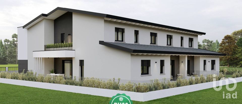 Farm 5 rooms of 135 m² in Castel Goffredo (46042)