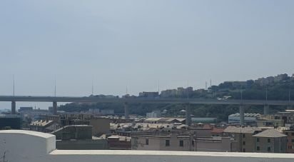Loft 4 locali di 60 m² a Genova (16159)