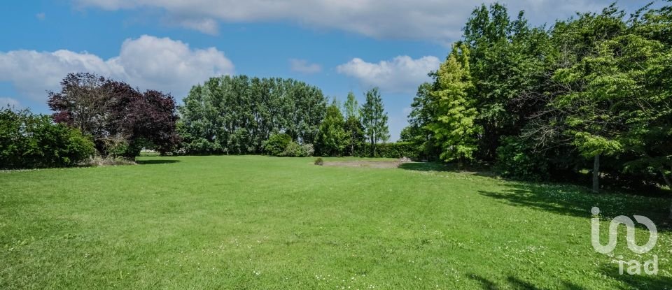 Casa indipendente / Villa 5 locali di 197 m² in Ostiglia (46035)