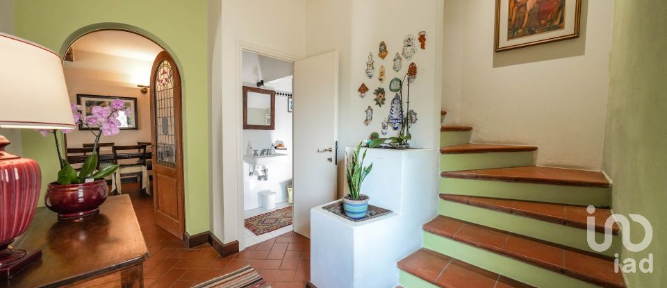 Casa indipendente / Villa 5 locali di 197 m² in Ostiglia (46035)