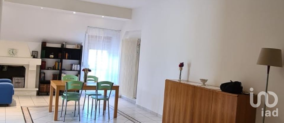 Appartamento 7 locali di 130 m² a Cerreto d'Esi (60043)