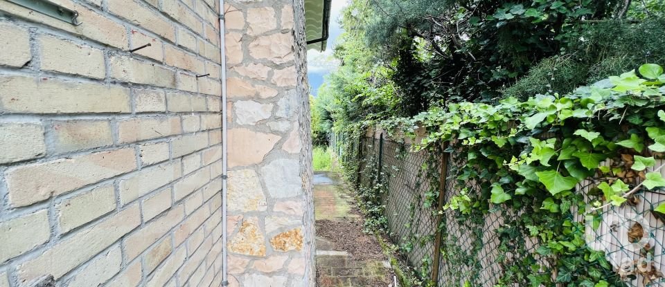 Casa indipendente / Villa 6 locali di 100 m² in Amandola (63857)