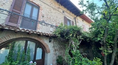 Rustico 12 locali di 413 m² in Padenghe sul Garda (25080)