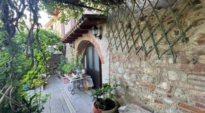 Rustico 12 locali di 413 m² in Padenghe sul Garda (25080)