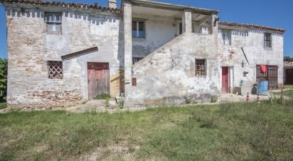 Country house 6 rooms of 355 m² in Osimo (60027)