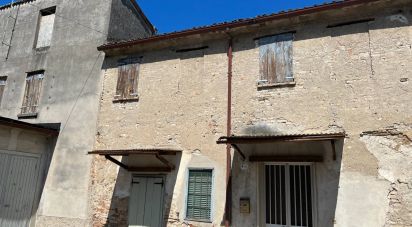 Casa indipendente 7 locali di 220 m² in Ceresara (46040)