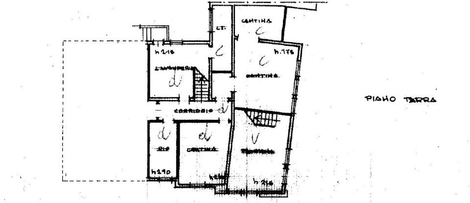 House boat 12 rooms of 325 m² in Rovigo (45100)
