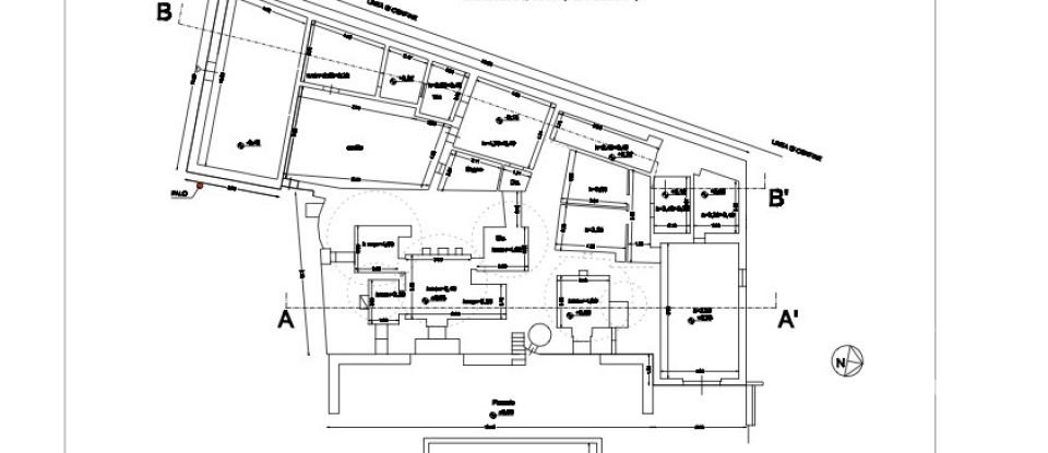 Horses property 16 rooms of 270 m² in Ceglie Messapica (72013)