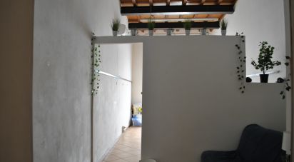 Negozio / locale commerciale di 39 m² in Roma (00179)