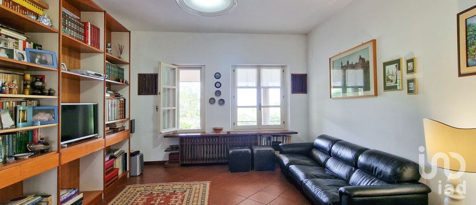 Casale 12 locali di 405 m² in Sant'Elpidio a Mare (63811)