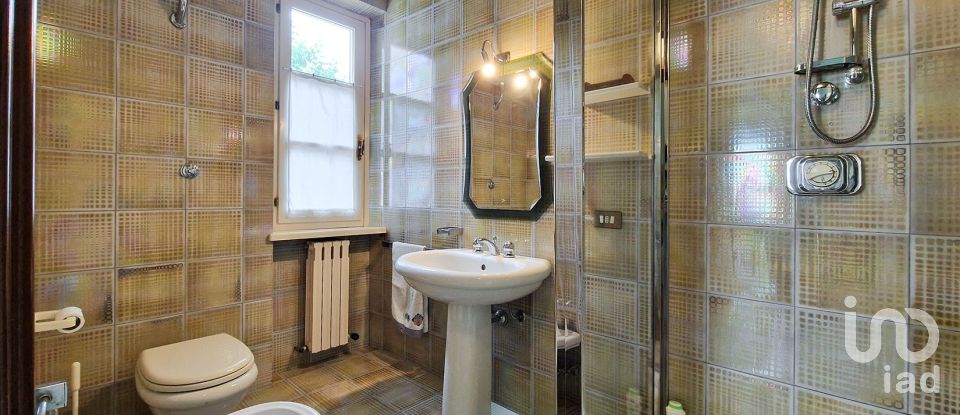 Casale 12 locali di 405 m² in Sant'Elpidio a Mare (63811)