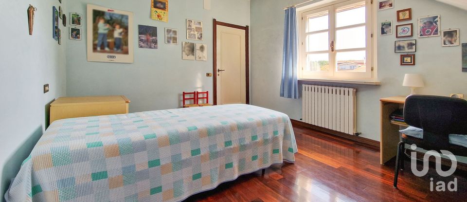 Casale 12 locali di 405 m² in Sant'Elpidio a Mare (63811)