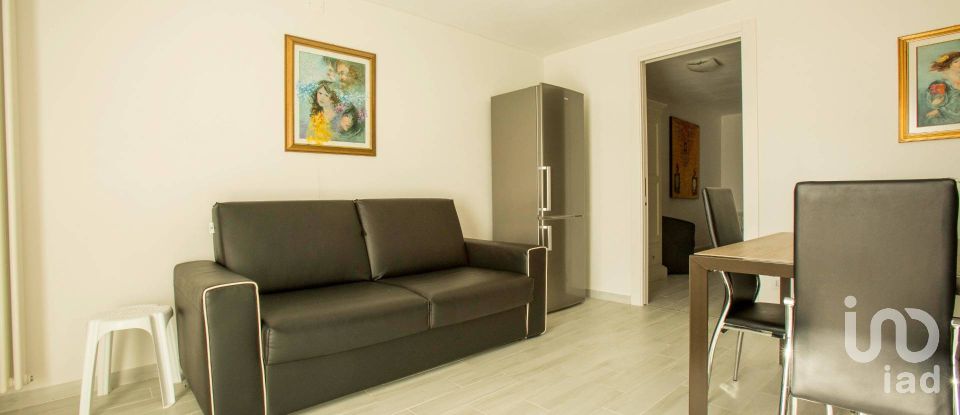 Townhouse 11 rooms of 160 m² in Ferrara di Monte Baldo (37020)