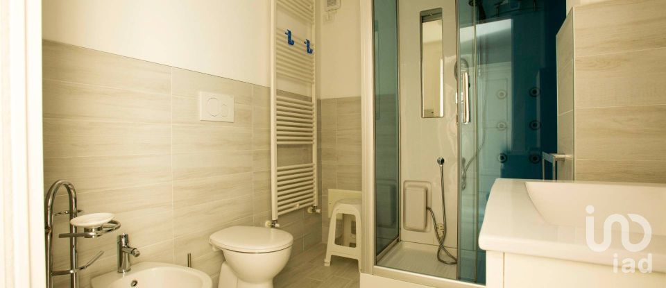 Townhouse 11 rooms of 160 m² in Ferrara di Monte Baldo (37020)