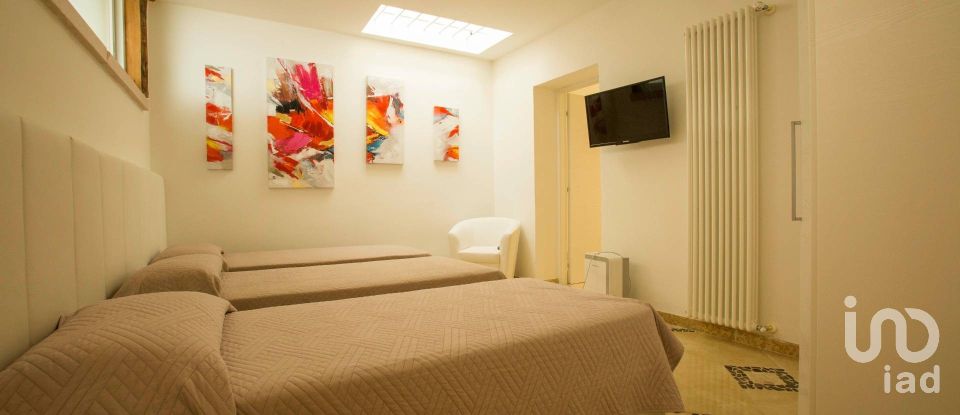 Townhouse 11 rooms of 160 m² in Ferrara di Monte Baldo (37020)