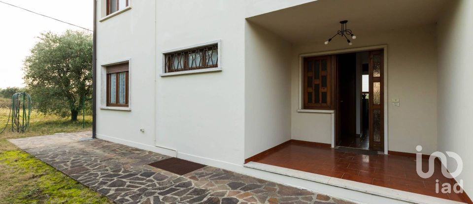 Villa 5 locali di 250 m² in Lazise (37017)