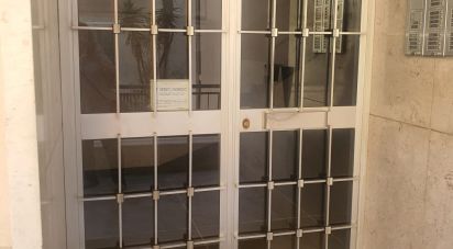 Appartamento 7 locali di 99 m² a Genova (16151)