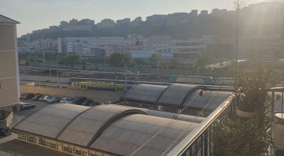 Appartamento 7 locali di 99 m² a Genova (16151)