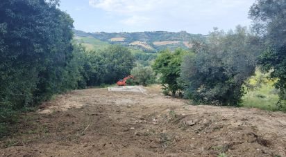 Casale 6 locali di 160 m² in Monteprandone (63076)