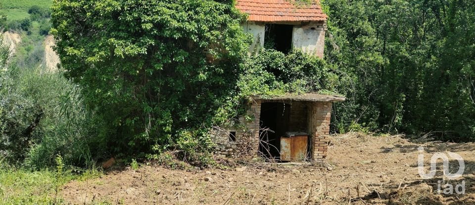 Casale 4 locali di 90 m² in Monteprandone (63076)