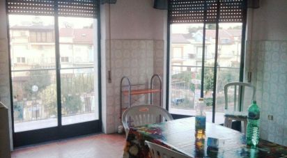 Apartment 7 rooms of 130 m² in Villapiana (87076)