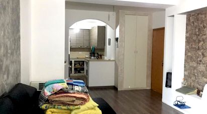 Palazzo / Stabile 5 locali di 72 m² a Montopoli di Sabina (02034)