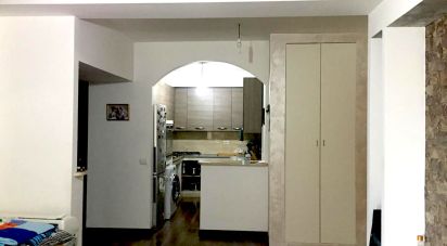 Palazzo / Stabile 5 locali di 72 m² a Montopoli di Sabina (02034)