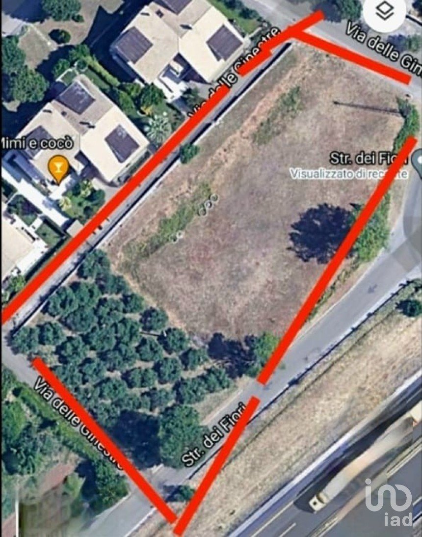Land of 3,717 m² in Città Sant'Angelo (65013)