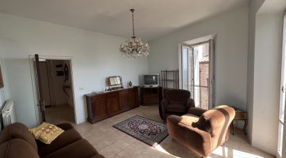 Building 5 rooms of 90 m² in Monte San Martino (62020)