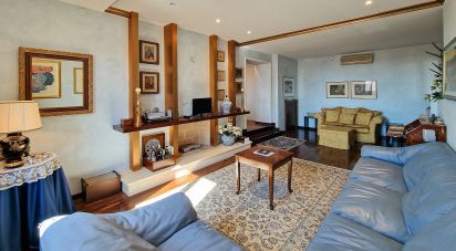 Casa indipendente 11 locali di 470 m² in Montegranaro (63812)