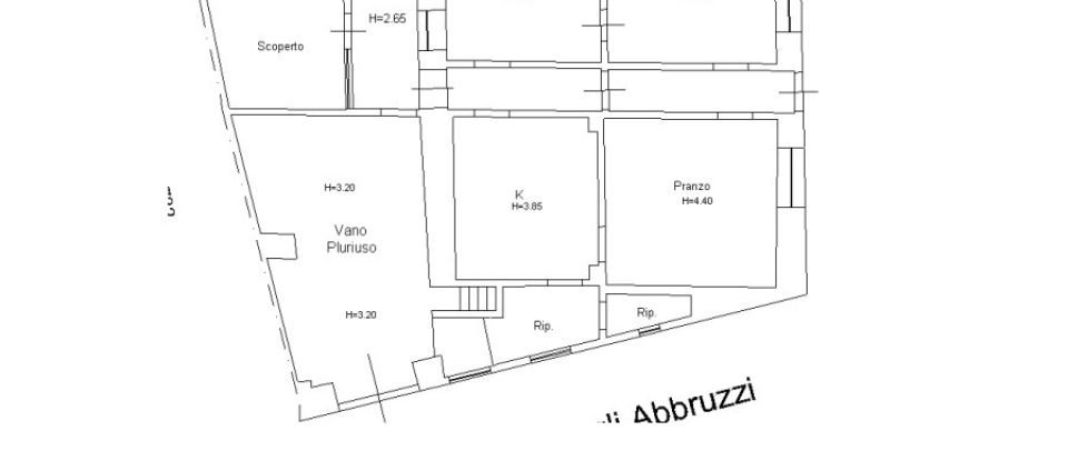 Casa indipendente 7 locali di 204 m² in Taviano (73057)