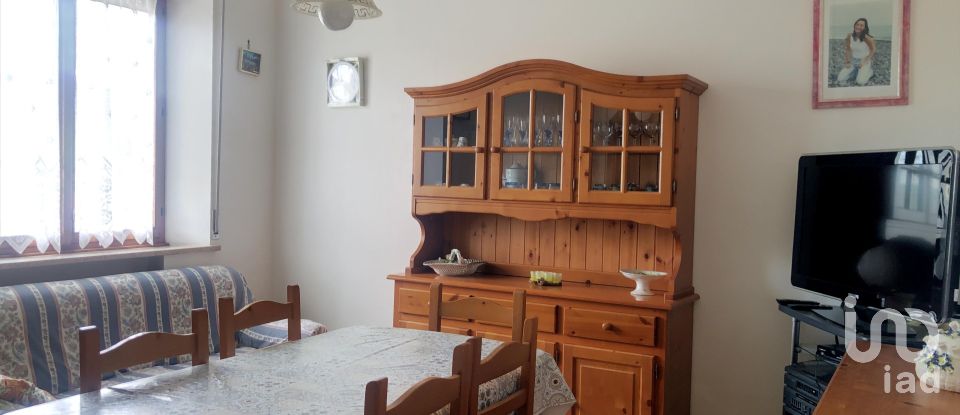 Casa indipendente 10 locali di 260 m² in Monte Cerignone (61010)