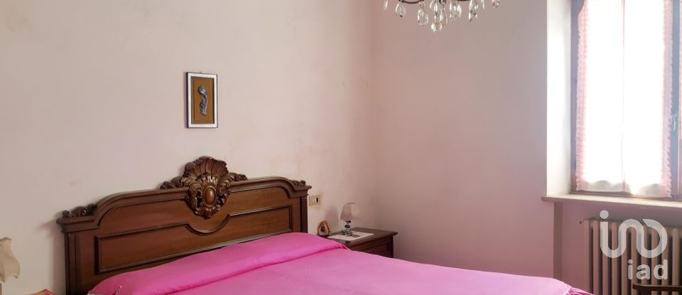 Casa indipendente 10 locali di 260 m² in Monte Cerignone (61010)