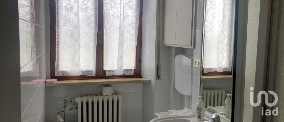 Casa indipendente 10 locali di 260 m² in Monte Cerignone (61010)