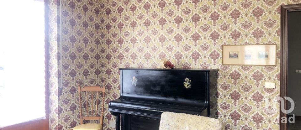 Casa indipendente 10 locali di 260 m² in Monte Cerignone (61010)