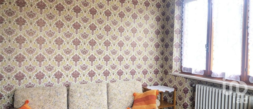 Casa indipendente 10 locali di 260 m² in Monte Cerignone (61010)