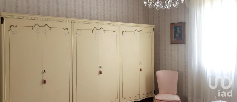 Casa indipendente 10 locali di 260 m² in Monte Cerignone (61010)