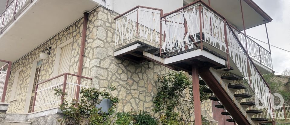 Casa indipendente 10 locali di 260 m² in Monte Cerignone (61010)