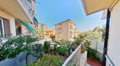 Appartamento 5 locali di 118 m² a Arenzano (16011)