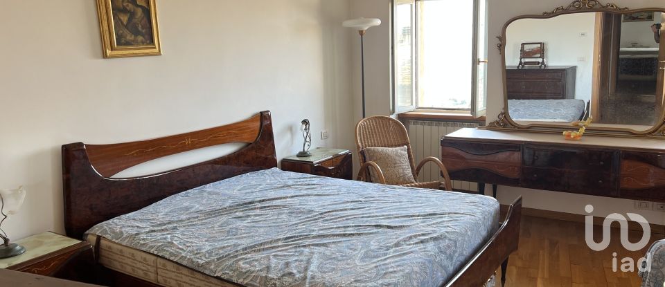 Village house 9 rooms of 150 m² in Monte San Pietrangeli (63816)