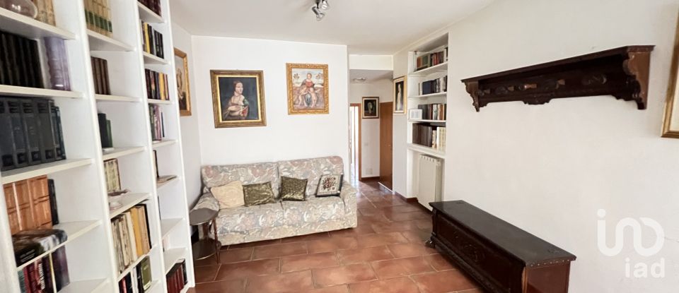 Village house 9 rooms of 150 m² in Monte San Pietrangeli (63816)