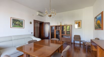 Duplex 6 locali di 152 m² a Camerano (60021)