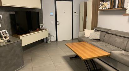 Immobile di prestigio 7 locali di 150 m² a Seveso (20822)
