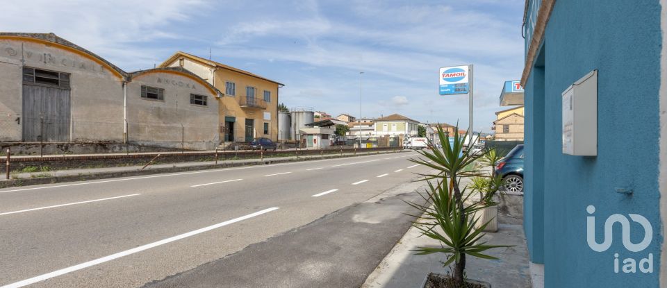 Negozio / locale commerciale di 72 m² in Osimo (60027)