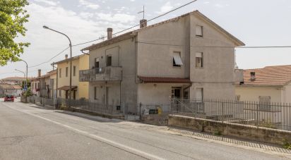 Duplex 4 locali di 140 m² a Filottrano (60024)